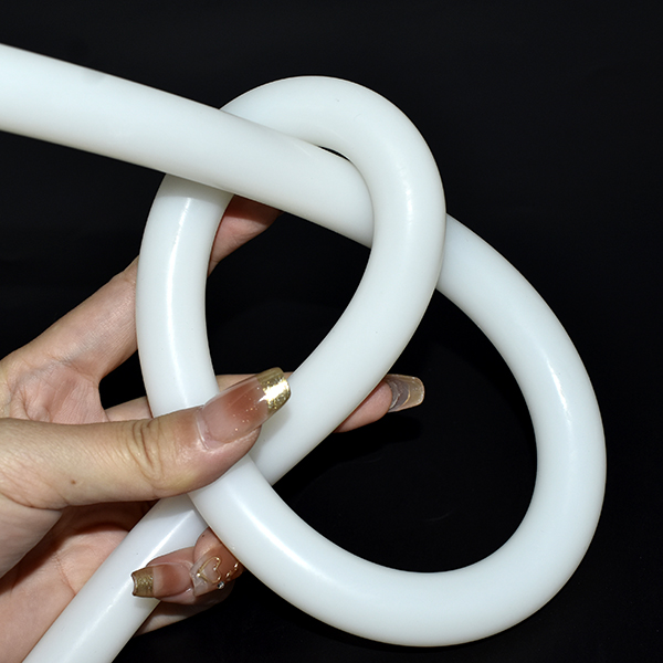 生產工業冰柜硅膠密封條需要多長時間？