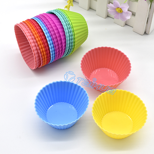 在日常中硅膠蛋糕模具有哪些使用步驟和保養方法？